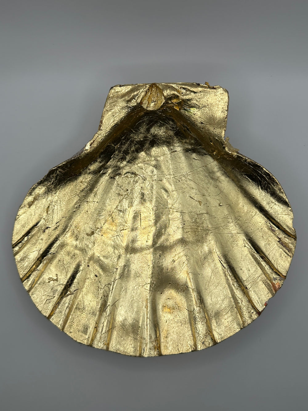 Gilded Scallop Shell