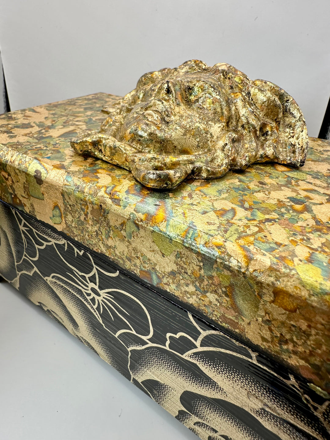 Gold Hinged Medusa Box