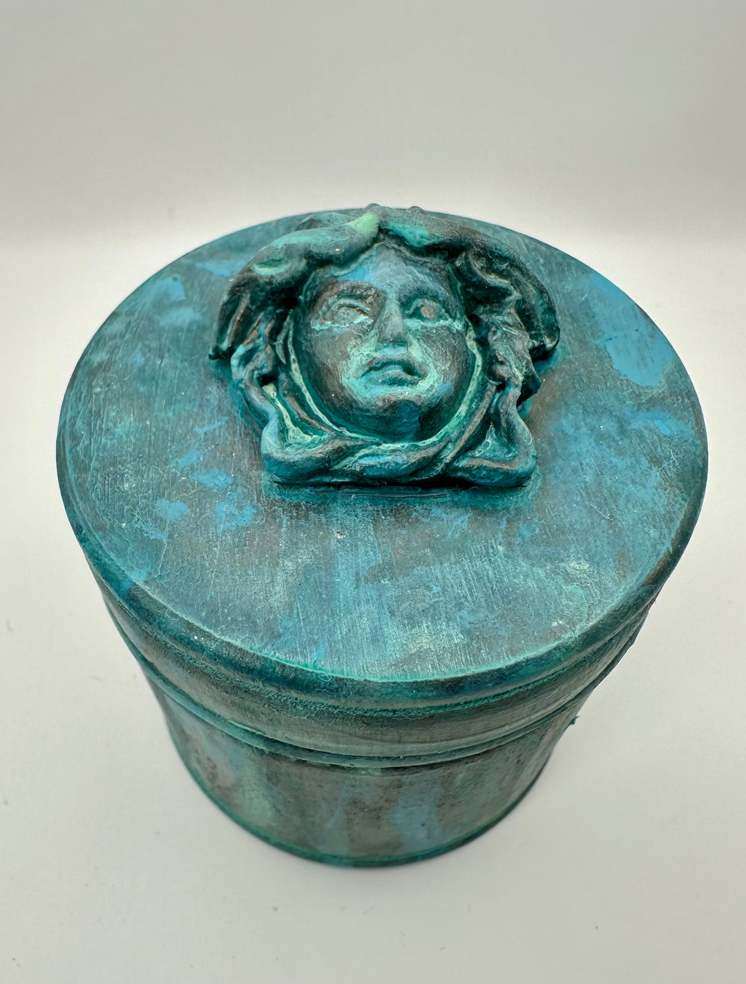 Medusa jar